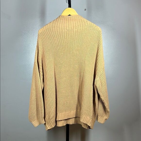 American Eagle Oversized Cozy Knit Sweater in Tan - Picture 4 of 7